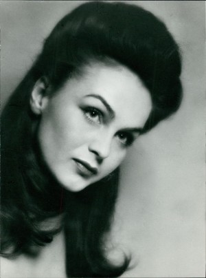 Hjordis Genberg in the 1940s, sporting a rather 1960s hairstyle.