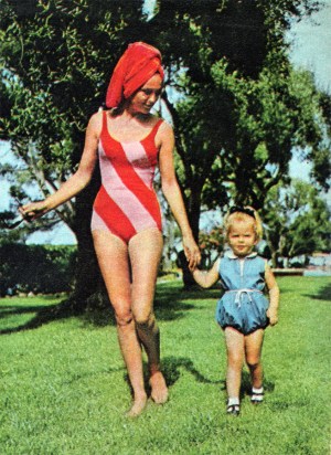 Hjördis and Kristina Niven, Cap Ferrat, 1964