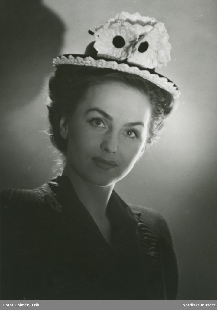 Hjördis Genberg, 1945