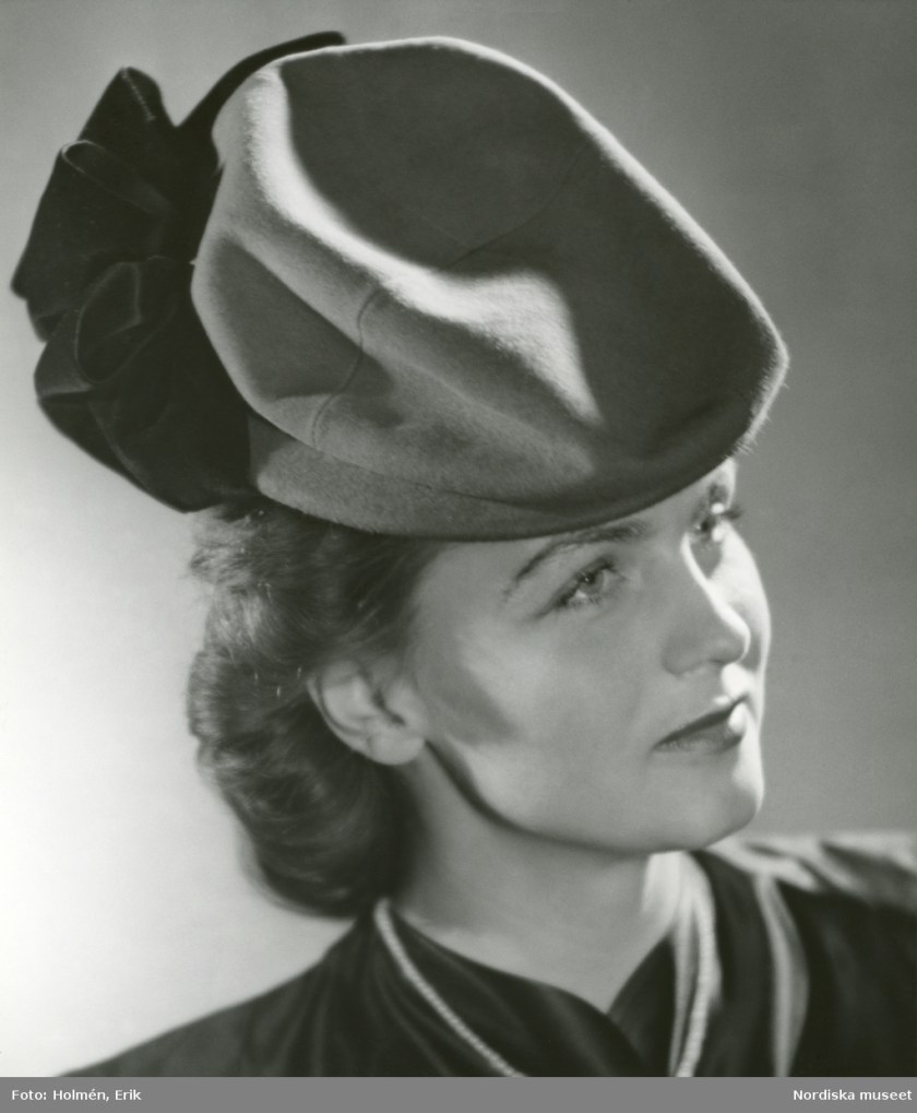 Hjördis Genberg, 1943.