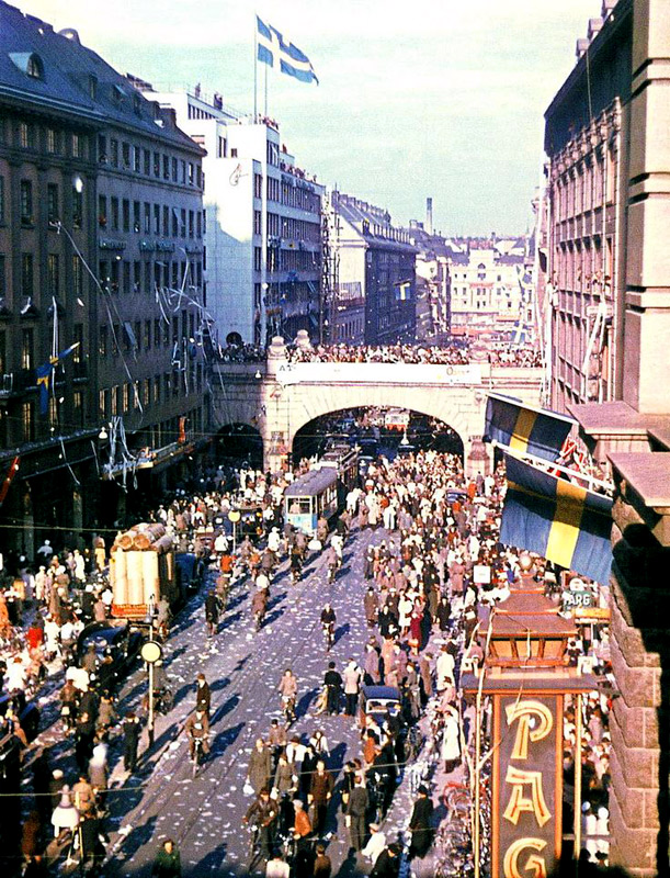 Kungsgatan, Stockholm. VE Day, 8th May 1945