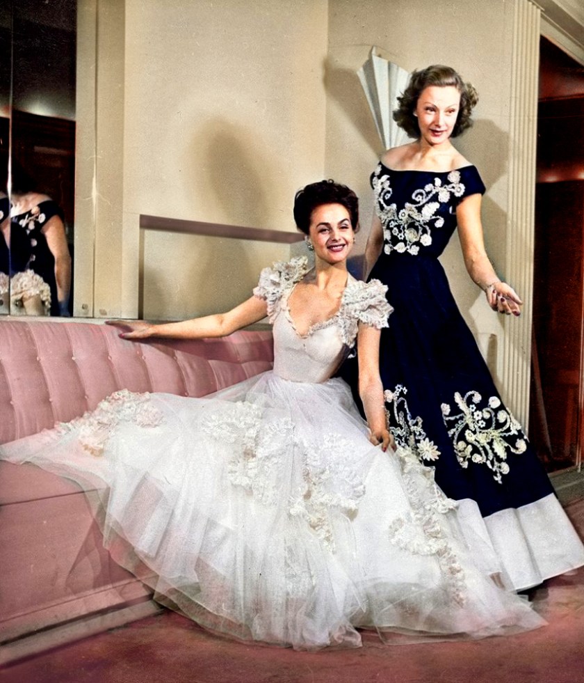 Hjordis Genberg (in white dress), modelling for NK In 1945. Photo: Digital Museum / Anna Riwkin