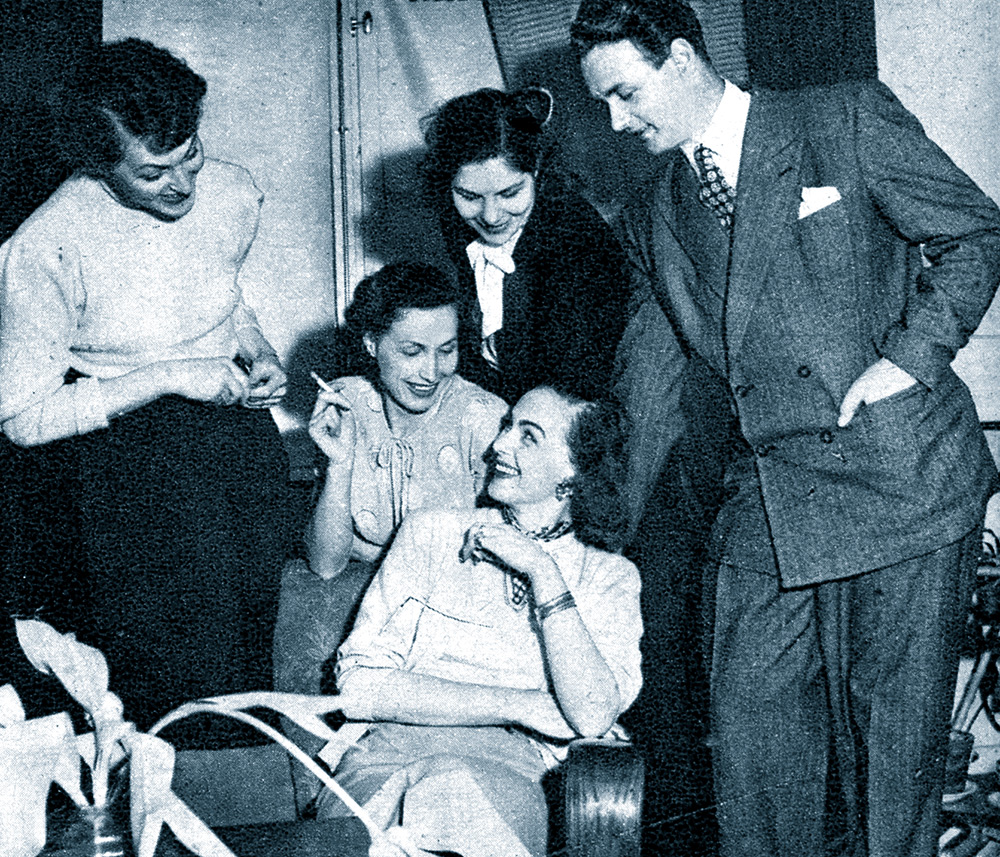 Hjördis Niven with her siblings, March 1950