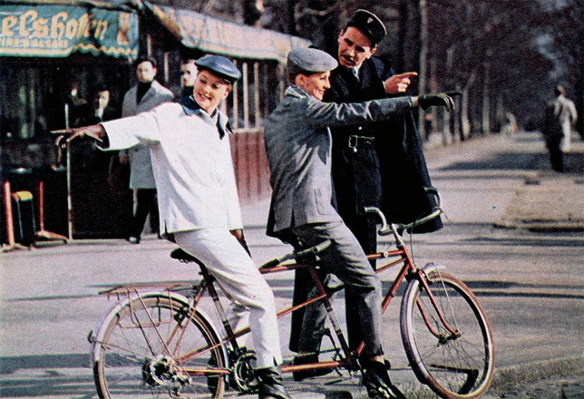 Pia and Mia Genberg, Paris 1961